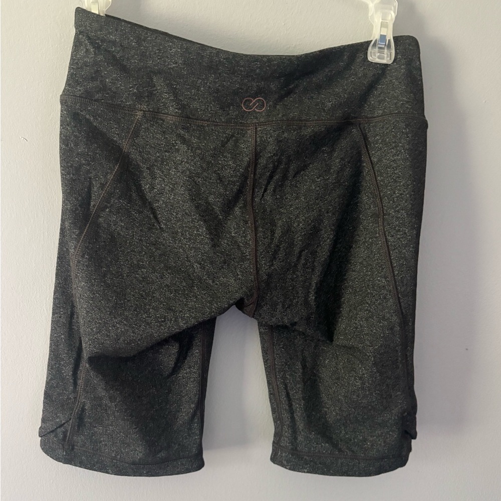 CALIA By Carrie Underwood Biker Shorts Gray Heather Workout Womens Small. - Picture 2 of 6